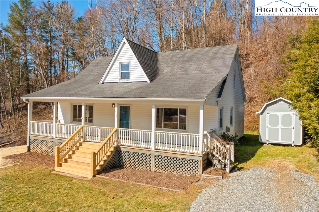 241 Green Briar Road Boone, NC 28607 - Photo 2 of 26 Gallery Image 2