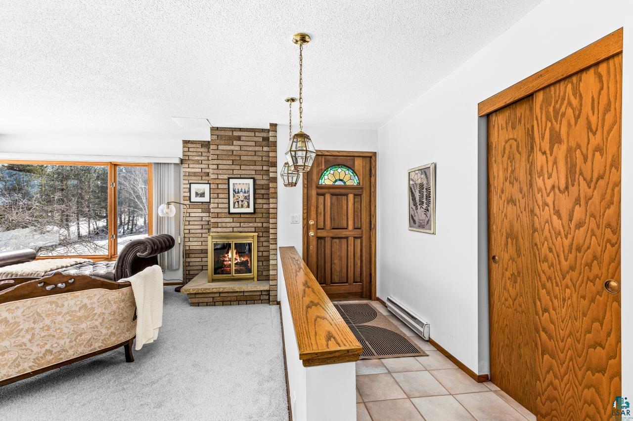 2009 Hutchinson Road Duluth, MN 55811 - Photo 4 of 67 Gallery Image 4