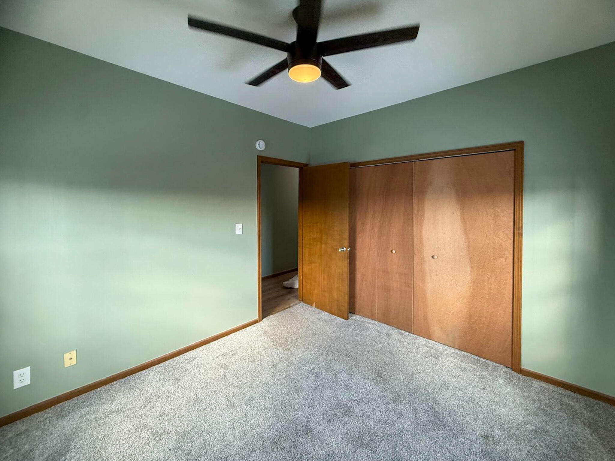 36465 Main Street, Unit UPPR New Baltimore, MI 48047 - Photo 12 of 19 Bedroom