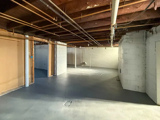 $1,400 | 36465 Main Street, Unit UPPR, New Baltimore, MI 48047