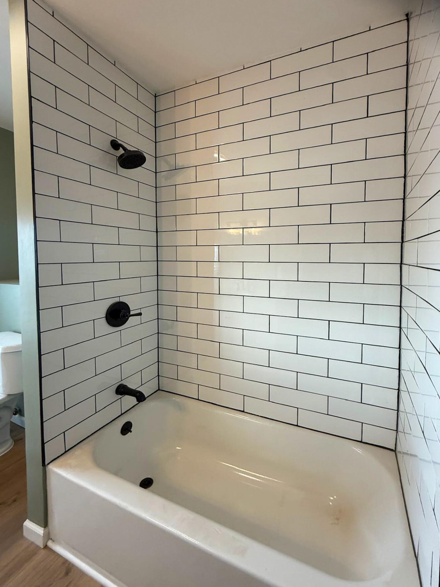 36465 Main Street, Unit UPPR New Baltimore, MI 48047 - Photo 7 of 19 Shower