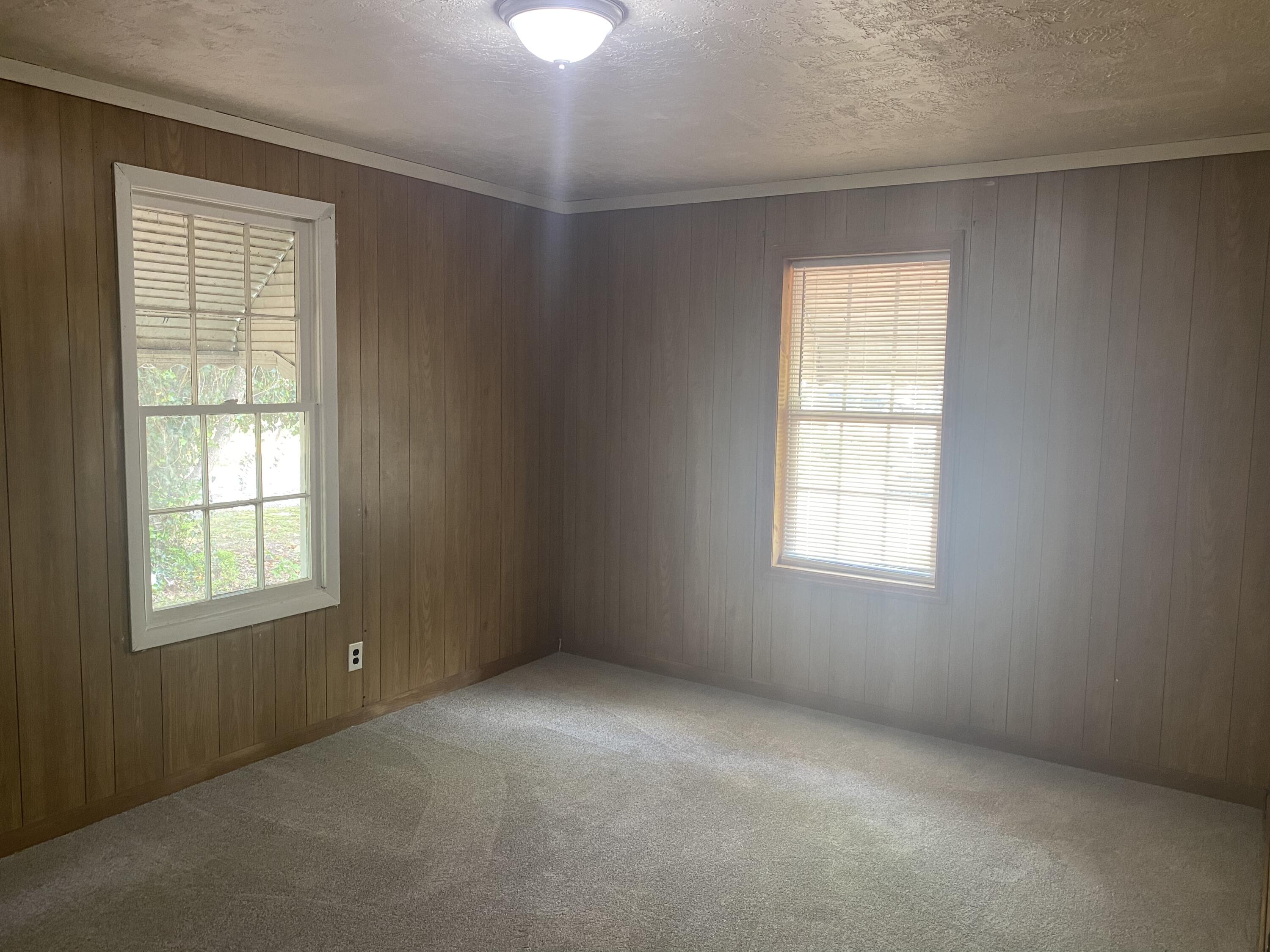 523 Salem Road Thomson, GA 30824 - Photo 6 of 13 Primary Bedroom