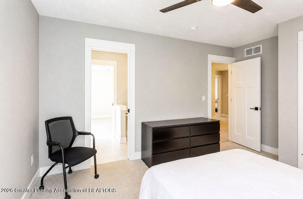 6080 Southridge Road East Lansing, MI 48823 - Photo 48 of 68 Final65