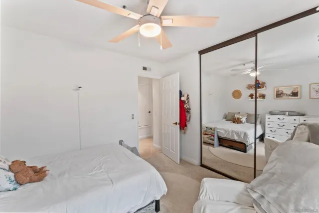 $949,000 | 1938 Spyglass Circle, Vista, CA 92081