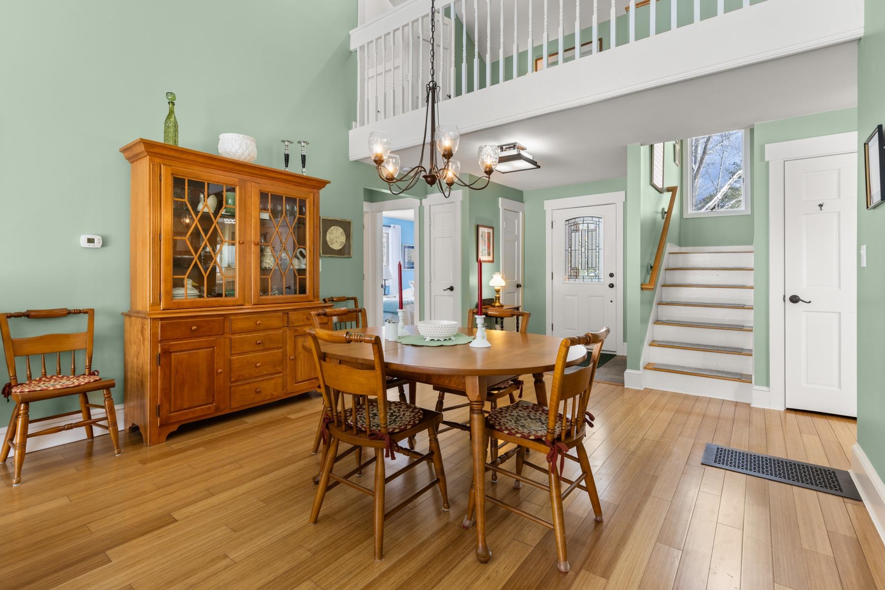 22 Pocahontas Road Kittery, ME 03905 - Photo 3 of 42