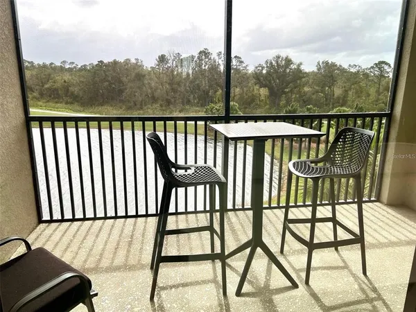 $2,500 | 18114 Gawthrop Drive, Unit 305, Bradenton, FL 34211