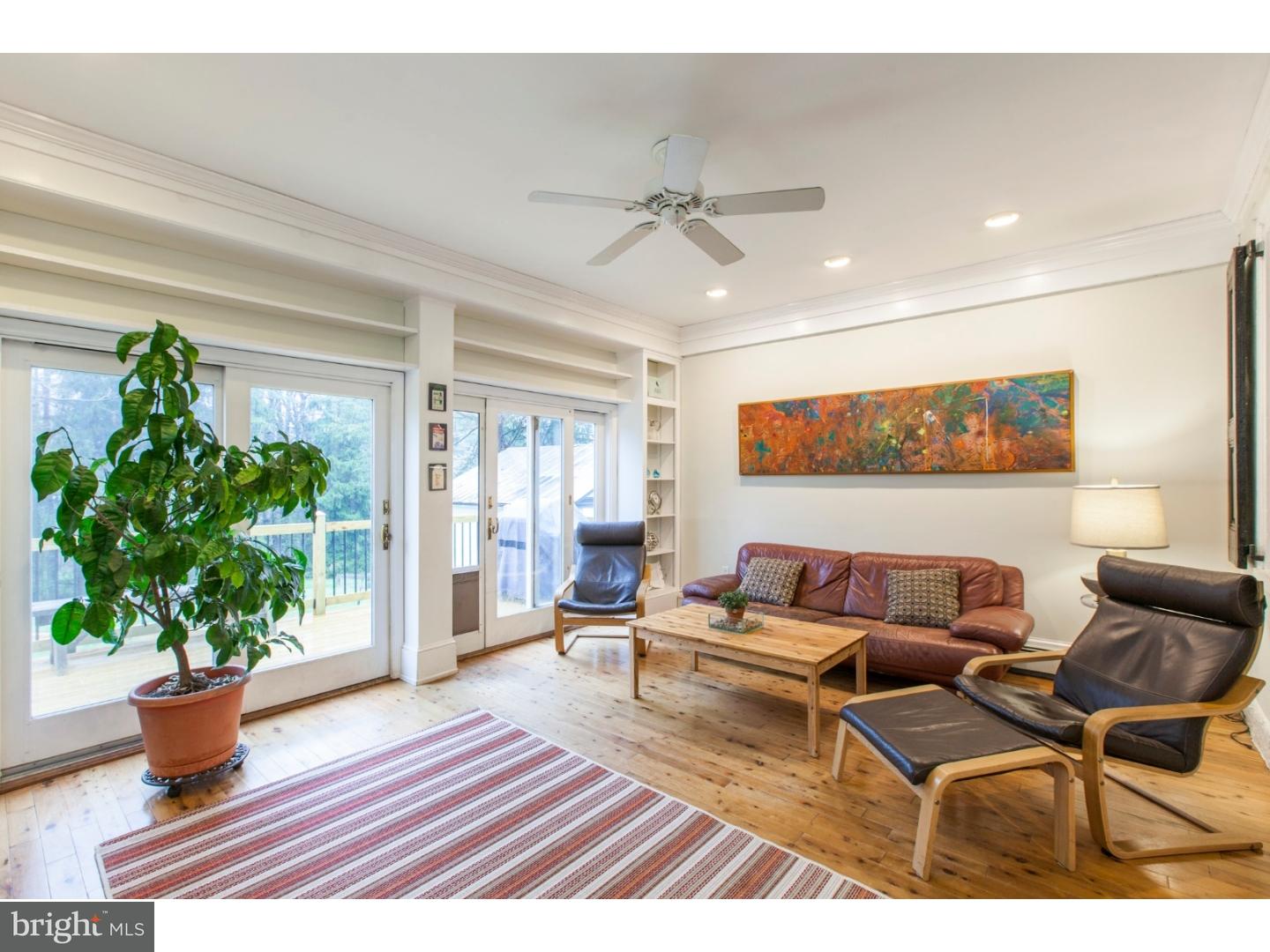 200 Marple Road Broomall, PA 19008 - Photo 13 of 25 Family Room