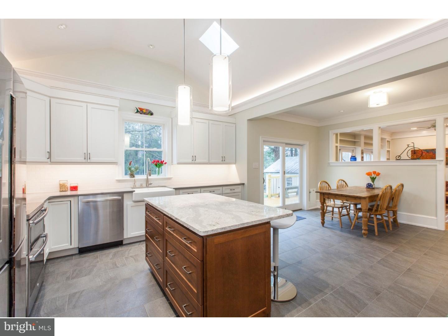 200 Marple Road Broomall, PA 19008 - Photo 10 of 25 Kitchen