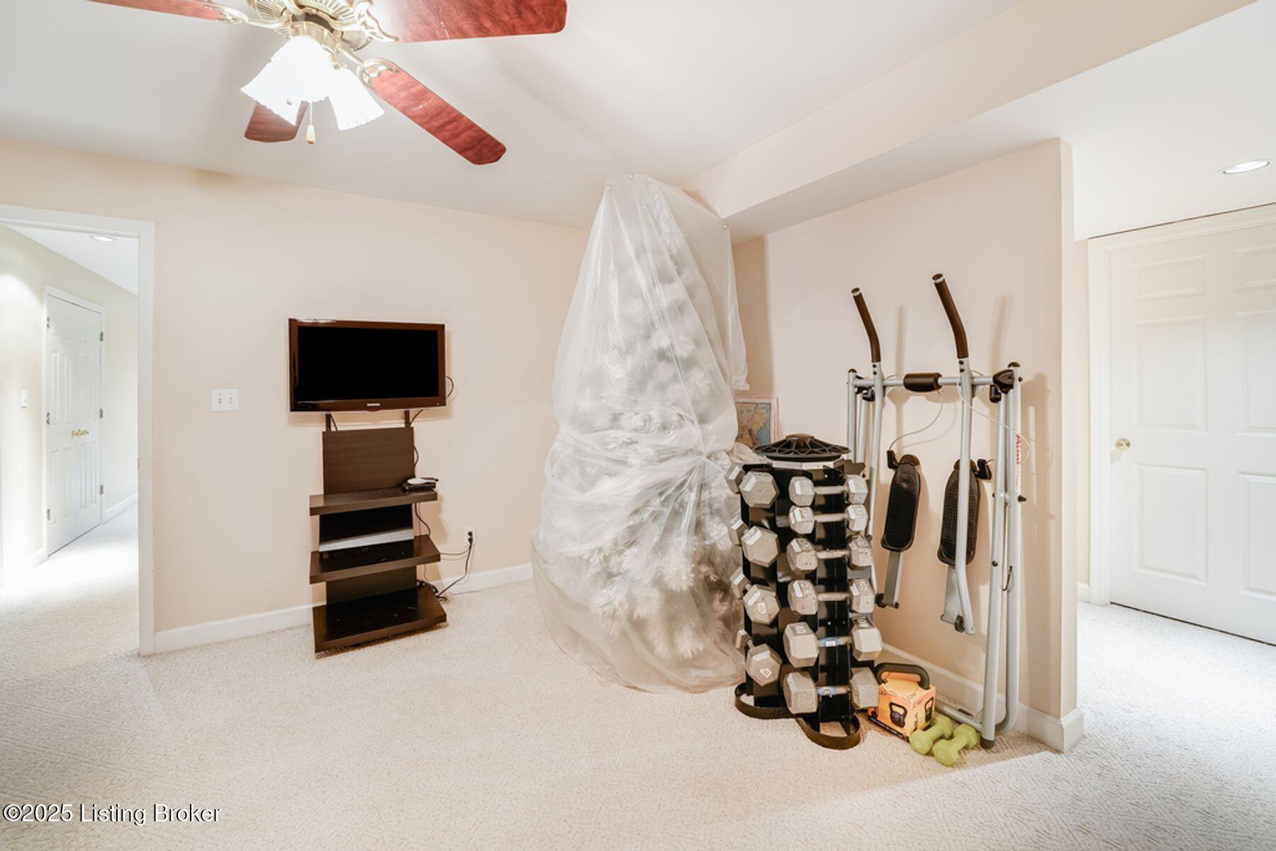 500 Moser Road Louisville, KY 40223 - Photo 54 of 62 photo_online_051