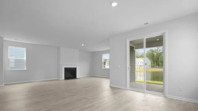 $479,900 | 194 East Pinckney Street, Summerville, SC 29485