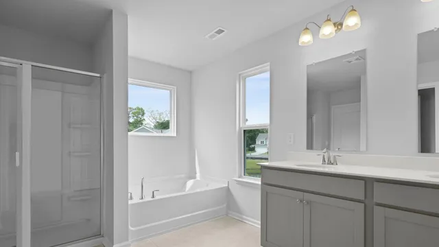 $479,900 | 194 East Pinckney Street, Summerville, SC 29485