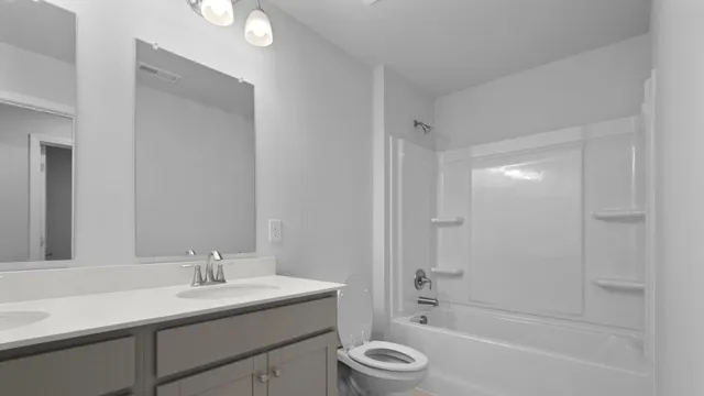 $479,900 | 194 East Pinckney Street, Summerville, SC 29485