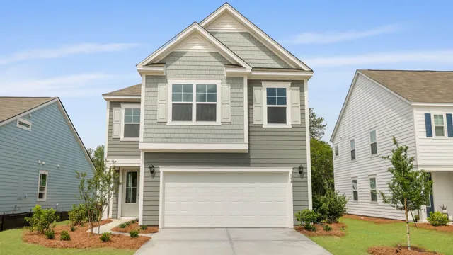 $479,900 | 194 East Pinckney Street, Summerville, SC 29485