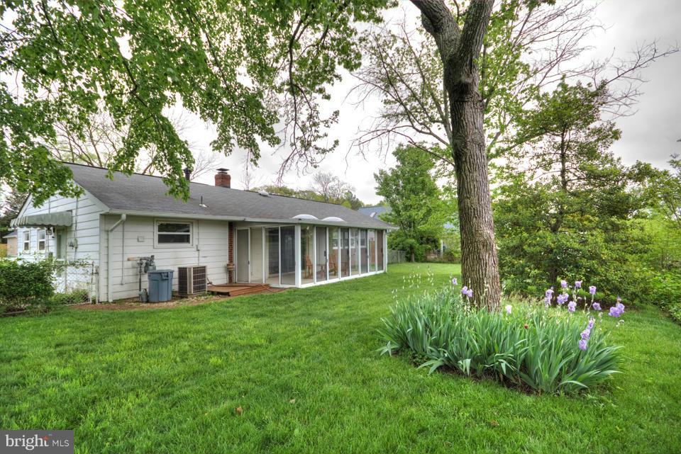 5216 Dalton Road Springfield, VA 22151 - Photo 25 of 27 a front view of a house with garden