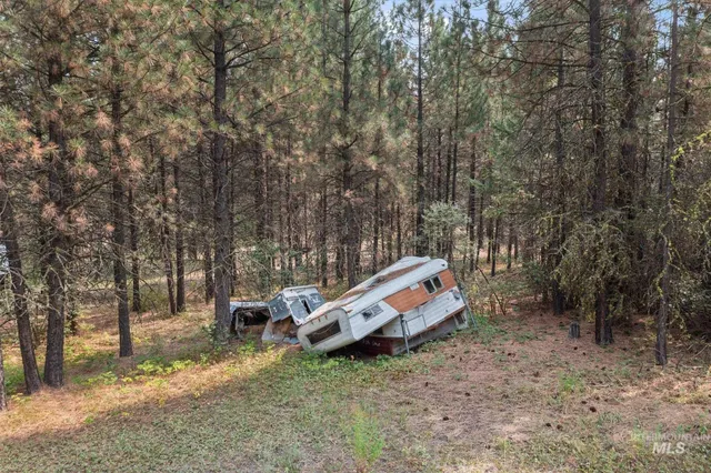 $199,900 | 102 Nelsen Avenue, Idaho City, ID 83631