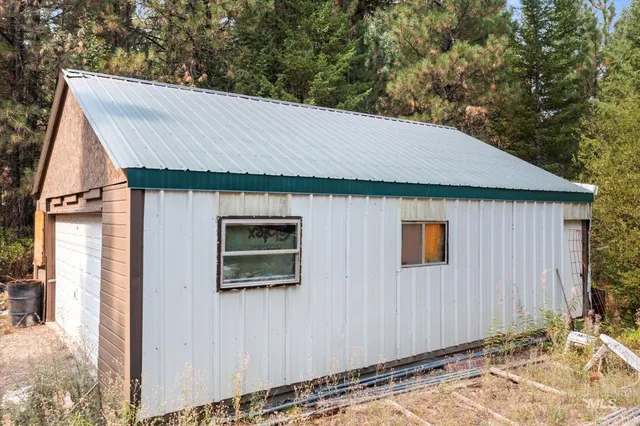 $199,900 | 102 Nelsen Avenue, Idaho City, ID 83631