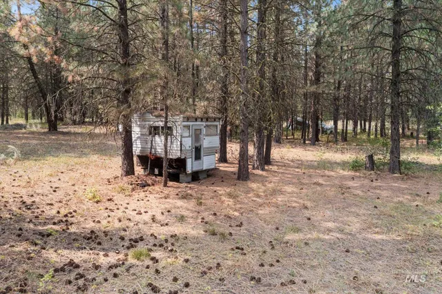 $199,900 | 102 Nelsen Avenue, Idaho City, ID 83631