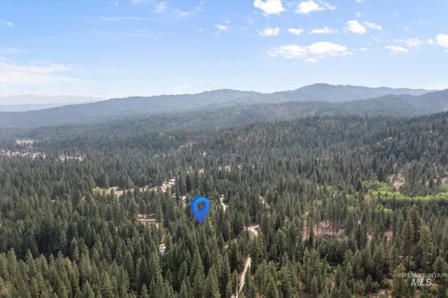 $199,900 | 102 Nelsen Avenue, Idaho City, ID 83631