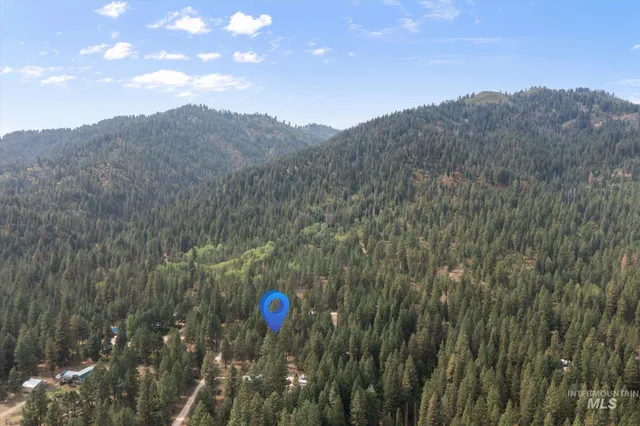 $199,900 | 102 Nelsen Avenue, Idaho City, ID 83631