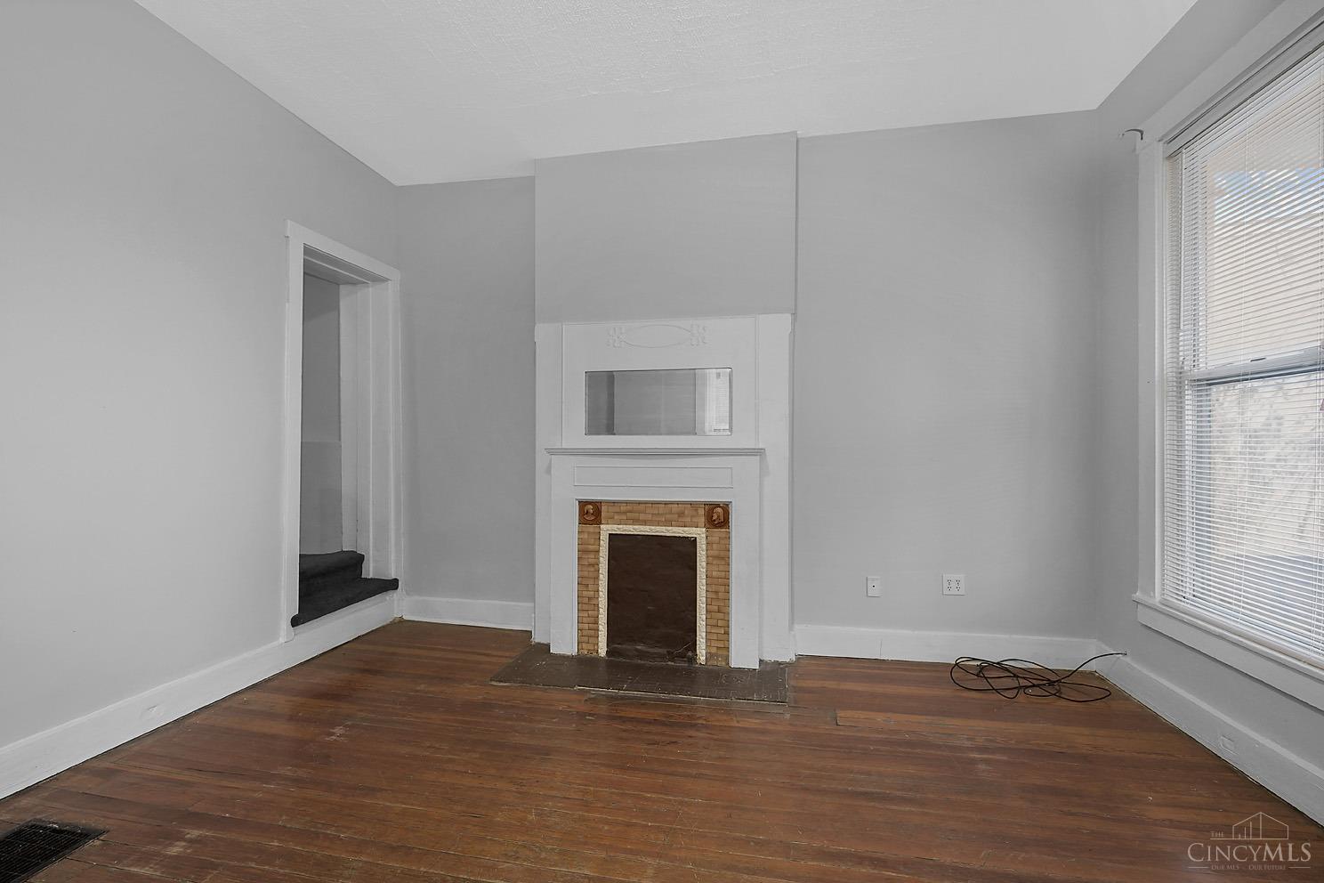 823 William Howard Taft Road Cincinnati, OH 45206 - Photo 5 of 22