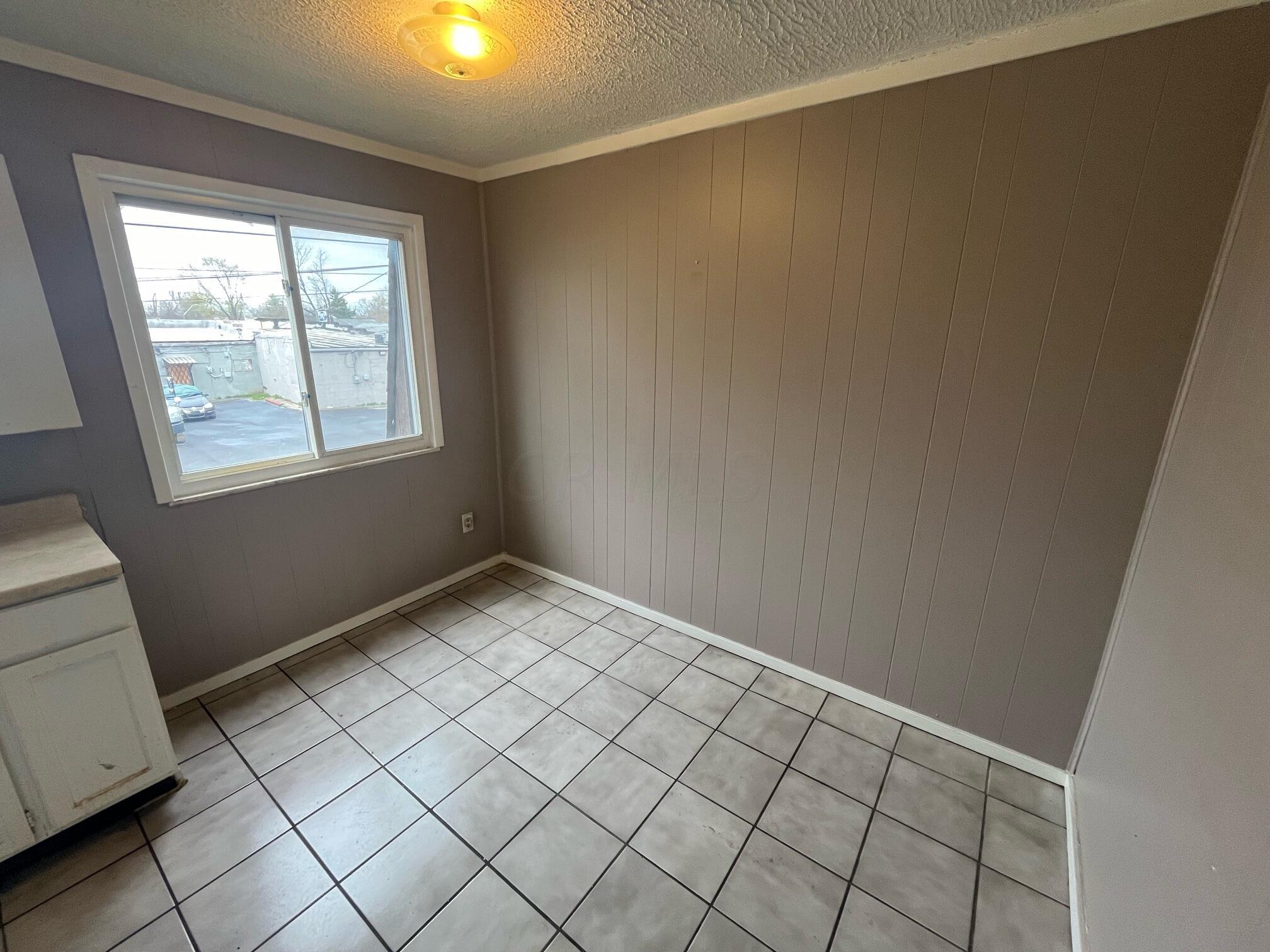 2872 Howey Road, Unit D Columbus, OH 43224 - Photo 4 of 9 image1