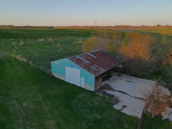$649,000 | 15700 North Imbus Lane, East Dubuque, IL 61025