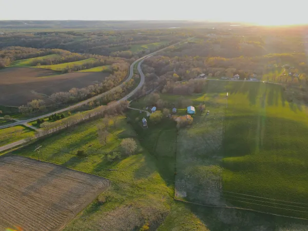 $649,000 | 15700 North Imbus Lane, East Dubuque, IL 61025