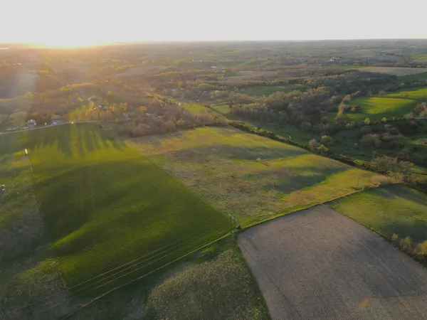 $649,000 | 15700 North Imbus Lane, East Dubuque, IL 61025