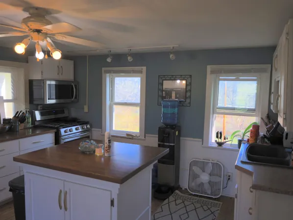 $649,000 | 15700 North Imbus Lane, East Dubuque, IL 61025