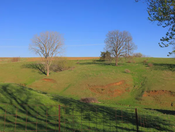 $649,000 | 15700 North Imbus Lane, East Dubuque, IL 61025