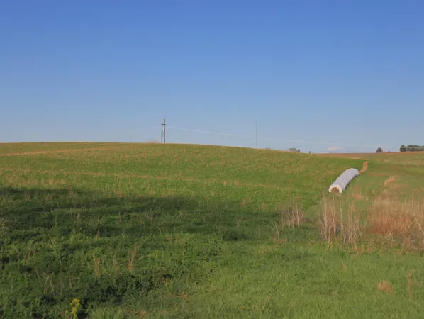 $649,000 | 15700 North Imbus Lane, East Dubuque, IL 61025