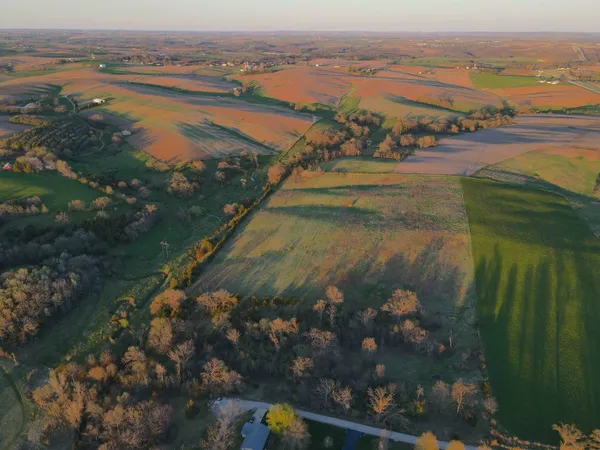 $649,000 | 15700 North Imbus Lane, East Dubuque, IL 61025