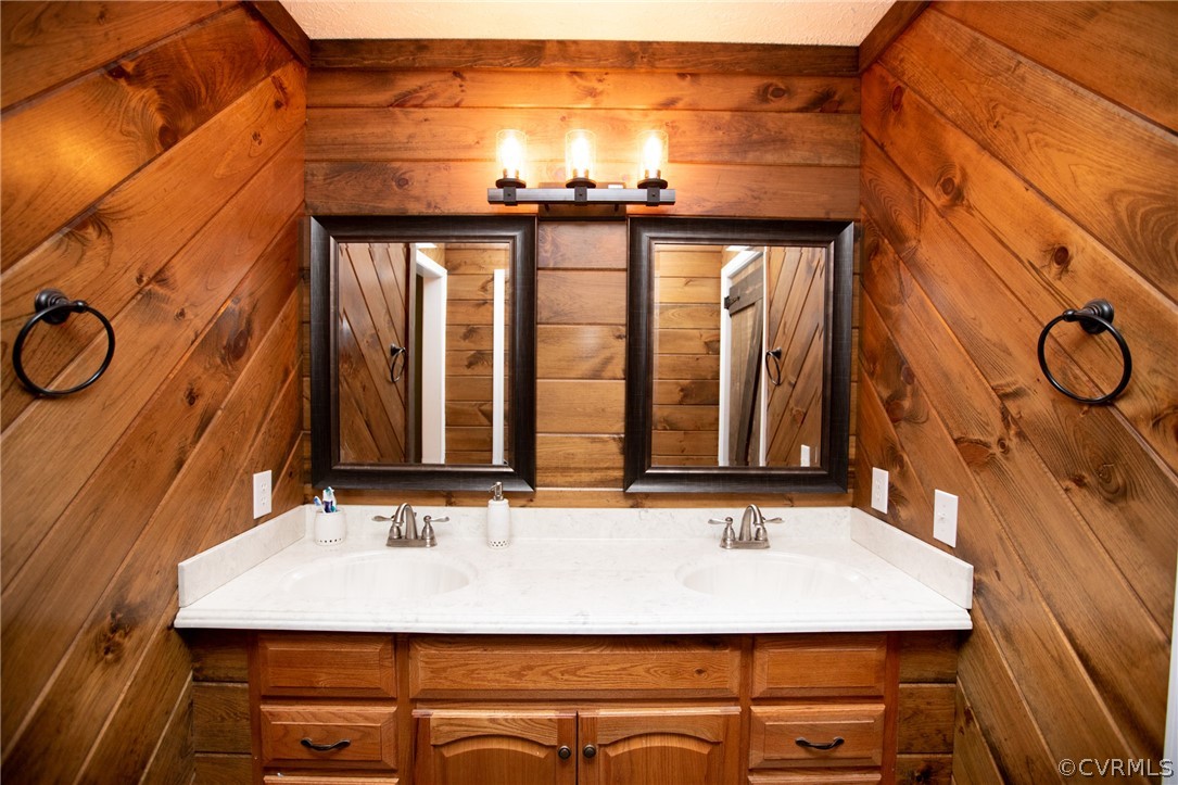 2232 Mt Pleasant Road Pamplin, VA 23958 - Photo 20 of 50 a bathroom with a sink and a mirror