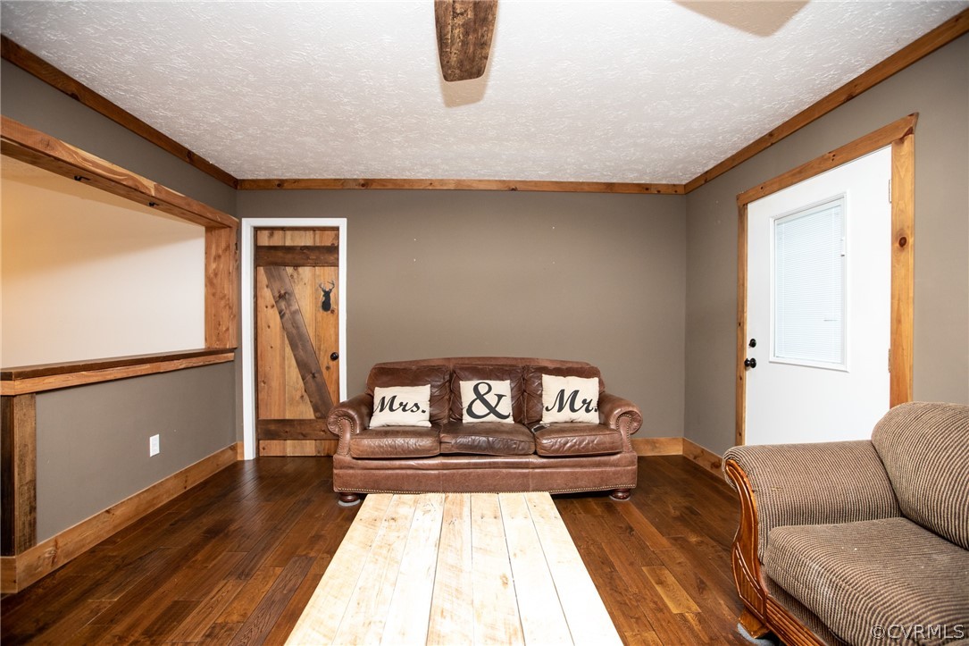 2232 Mt Pleasant Road Pamplin, VA 23958 - Photo 8 of 50 a living room with furniture and a fireplace