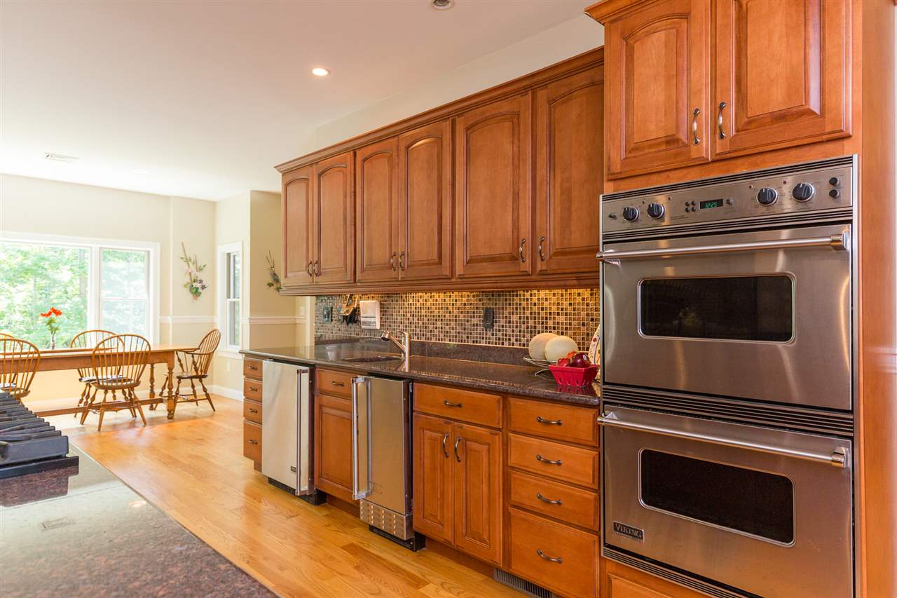 28 Winnicut Road North Hampton, NH 03862 - Photo 12 of 40