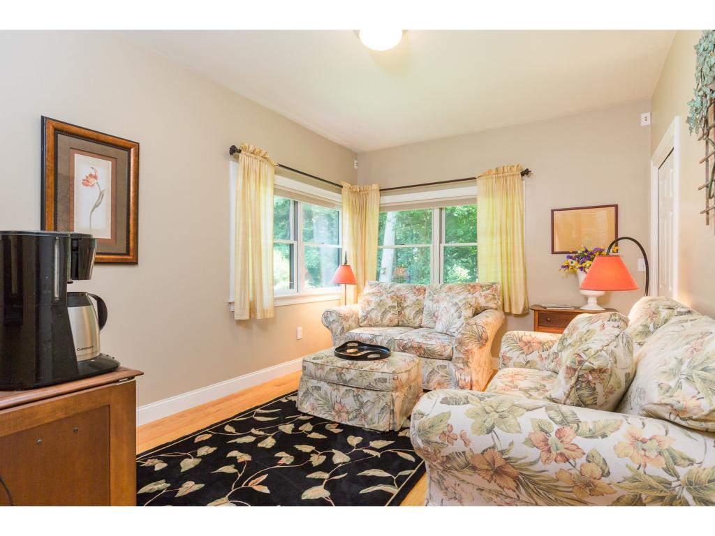 28 Winnicut Road North Hampton, NH 03862 - Photo 18 of 40