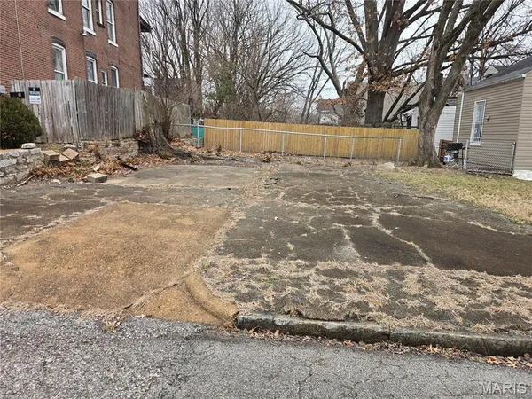 $69,900 | 3510 North 21st Street, St. Louis, MO 63107