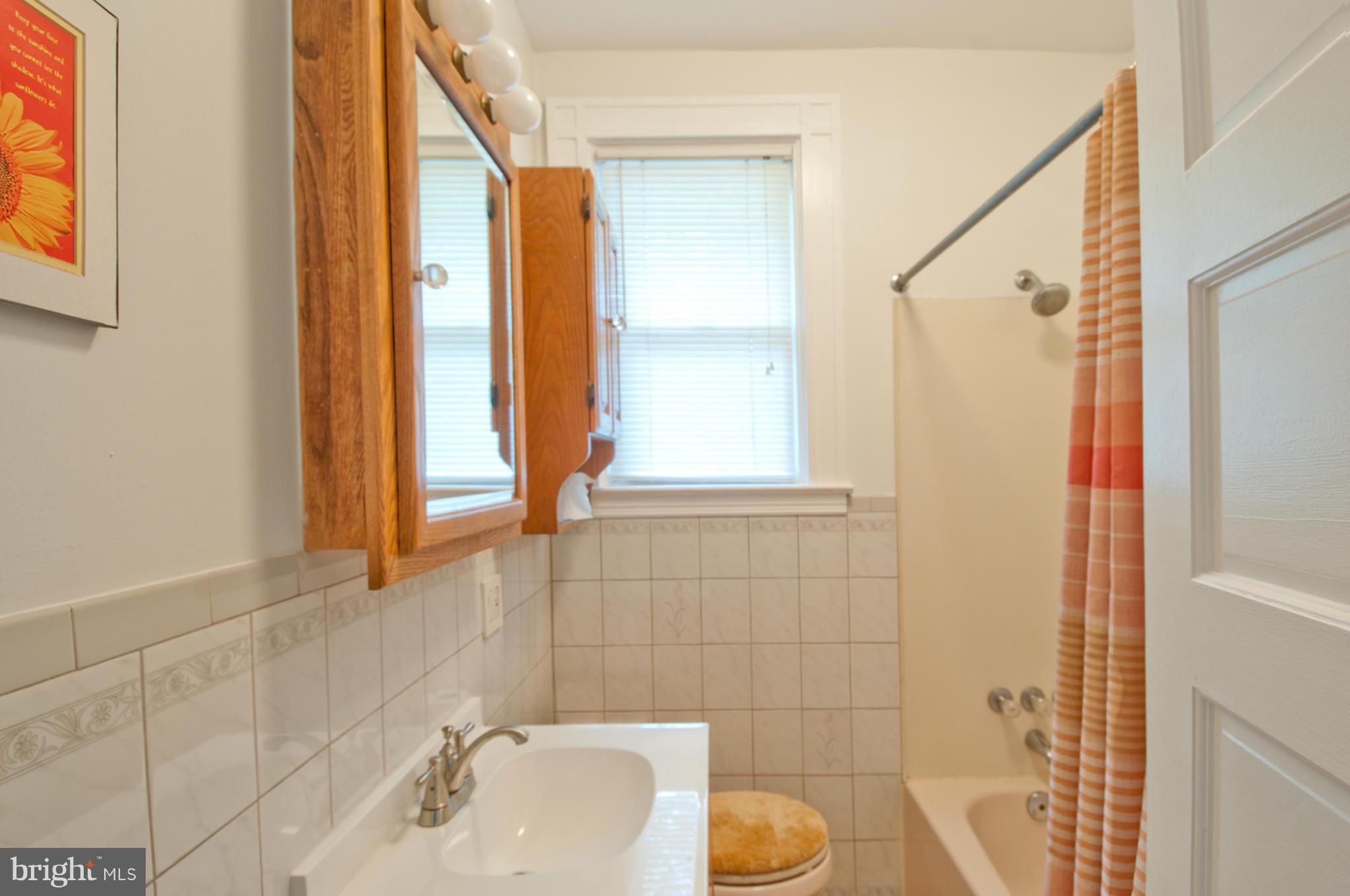 1116 Overbrook Road Baltimore, MD 21239 - Photo 14 of 30 Bath