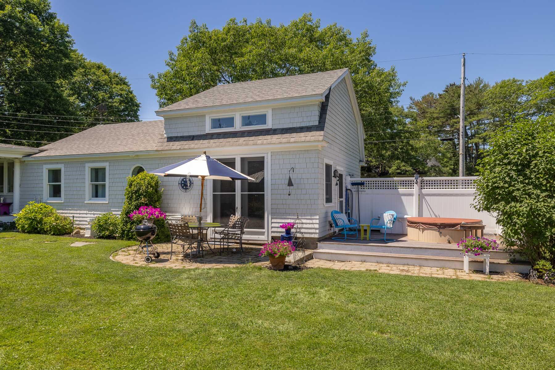 91 Clark Road York, ME 03909 - Photo 9 of 44 Deck & Patio