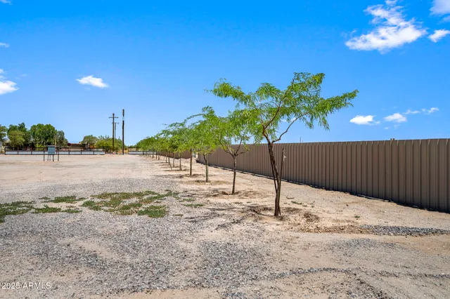 $485,000 | 13050 North Breeze Way, Maricopa, AZ 85139