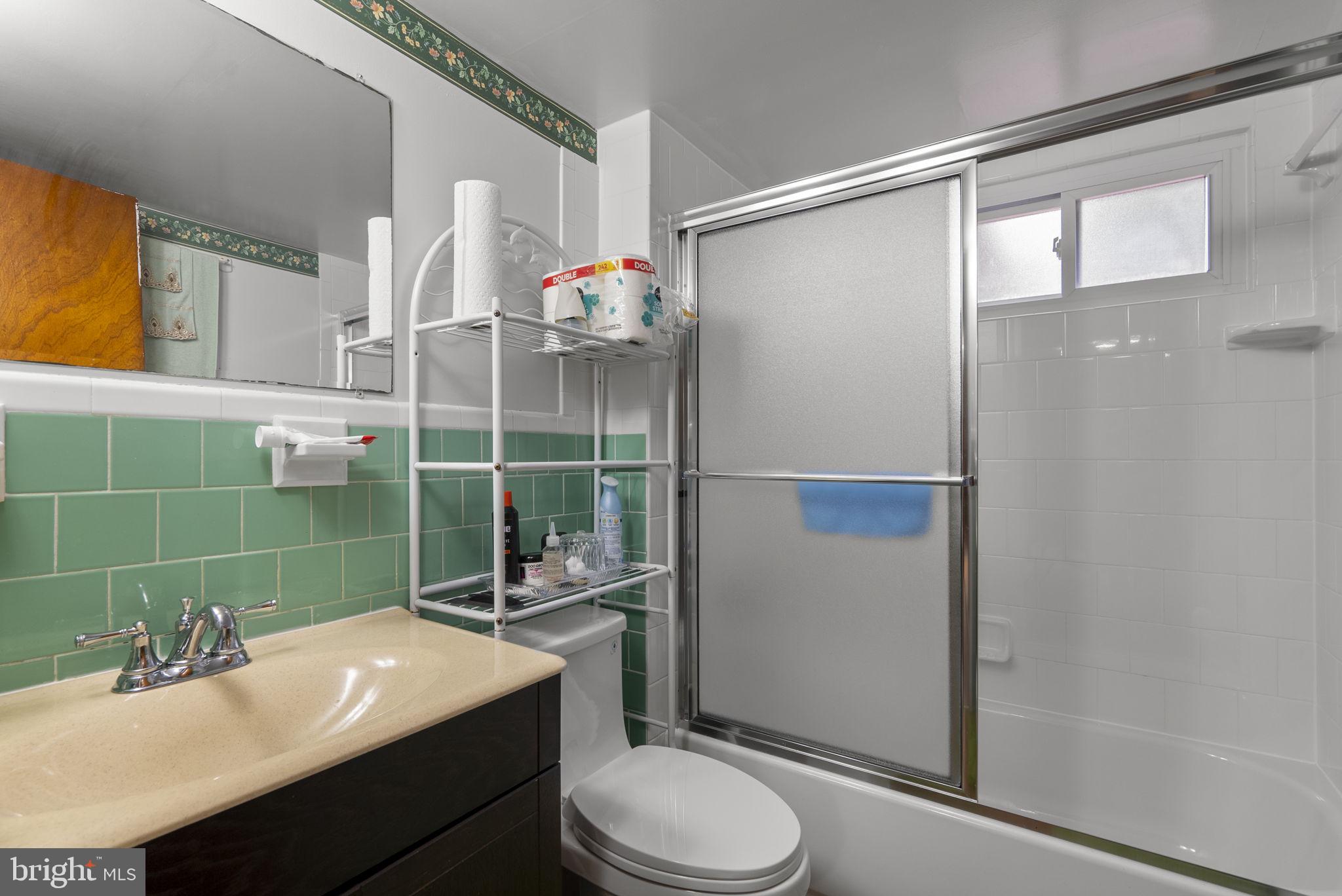 807 Snider Lane Silver Spring, MD 20905 - Photo 28 of 35