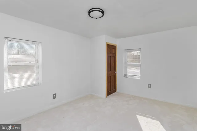 $450,000 | 422 Prince Street, Bordentown, NJ 08505