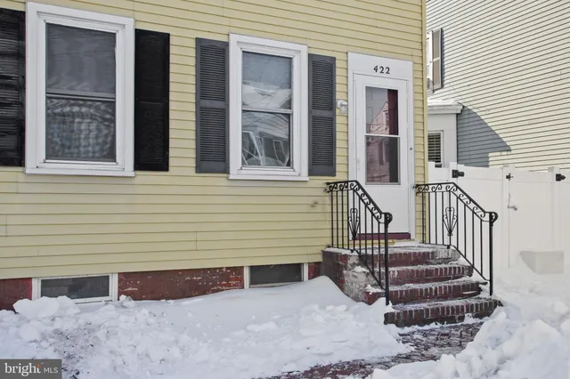 $450,000 | 422 Prince Street, Bordentown, NJ 08505