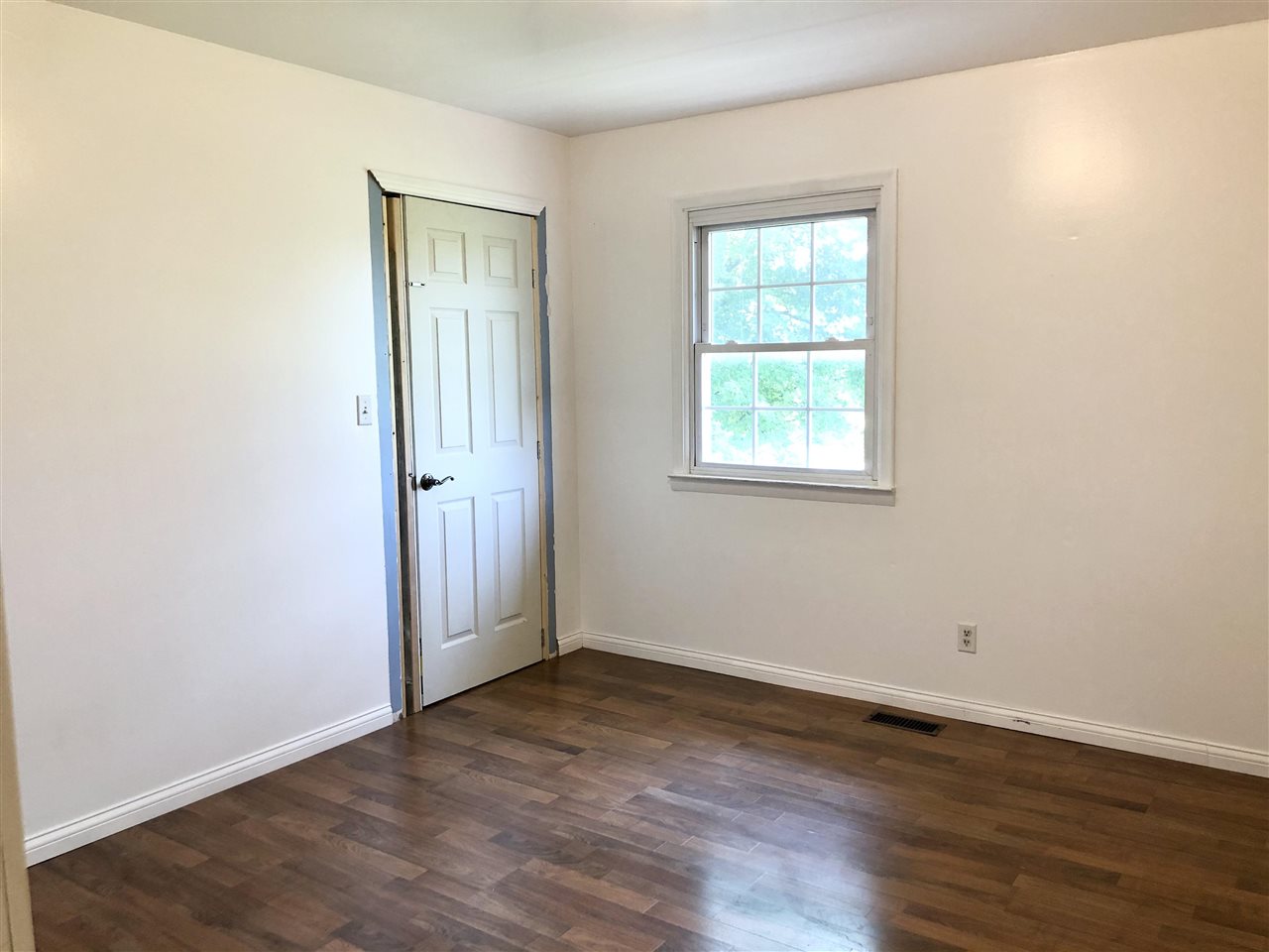9059 East Brooks Road Lennon, MI 48449 - Photo 26 of 48 50050030-25.JPG
