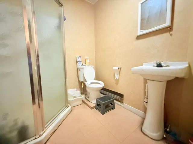 $265,000 | 62 Ridge Avenue, Claremont, NH 03743