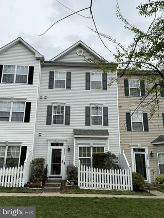 $349,900 | 1614 Briarview Court, Unit 59, Severn, MD 21144