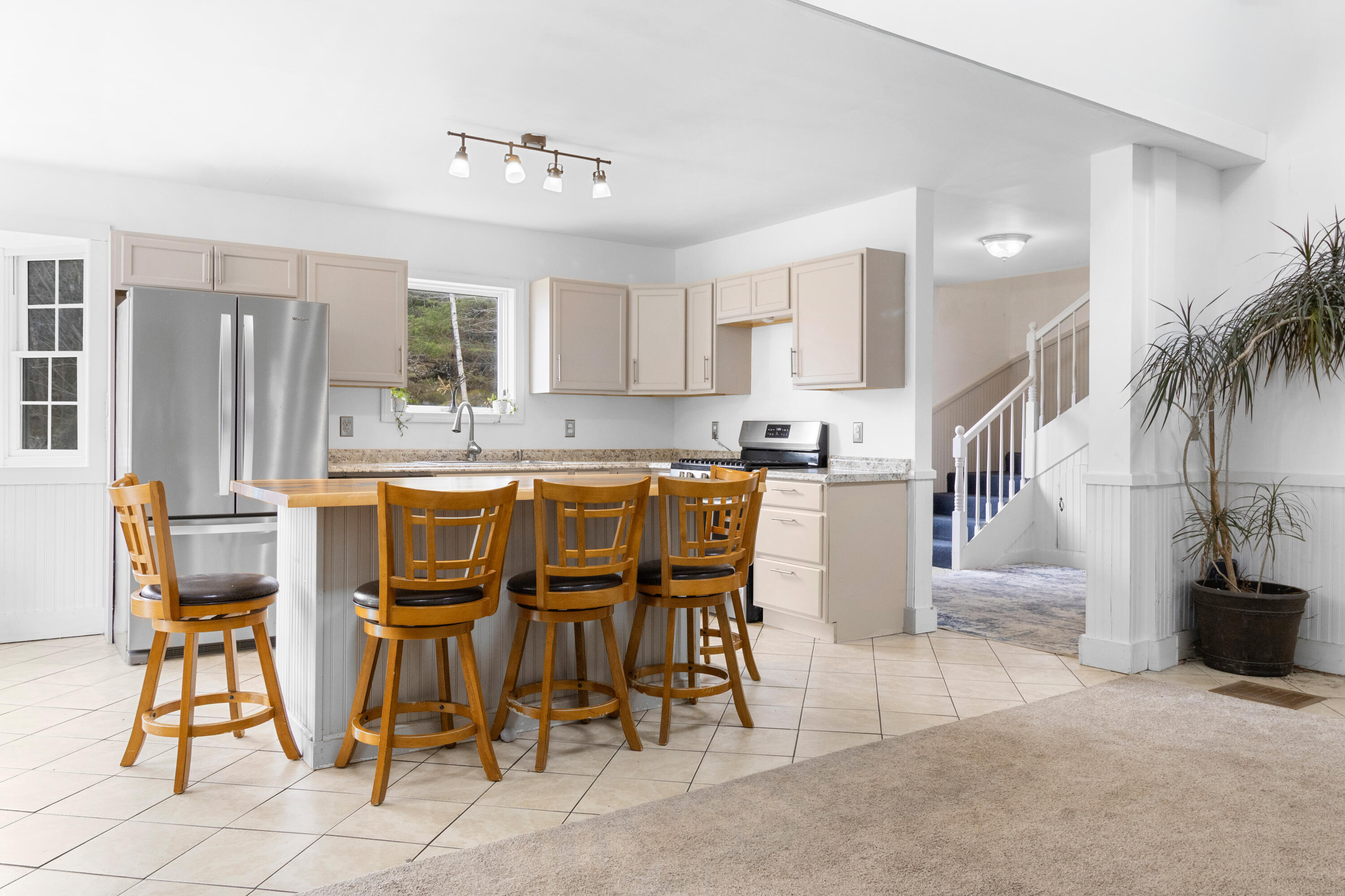 84 Old Harbor Road Vinalhaven, ME 04863 - Photo 13 of 18 IMG_9160
