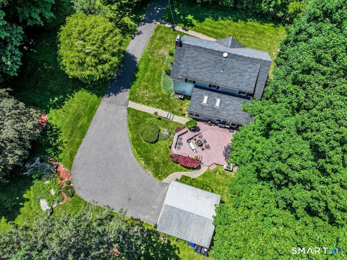 203 Whisconier Road Brookfield, CT 06804 - Photo 36 of 40