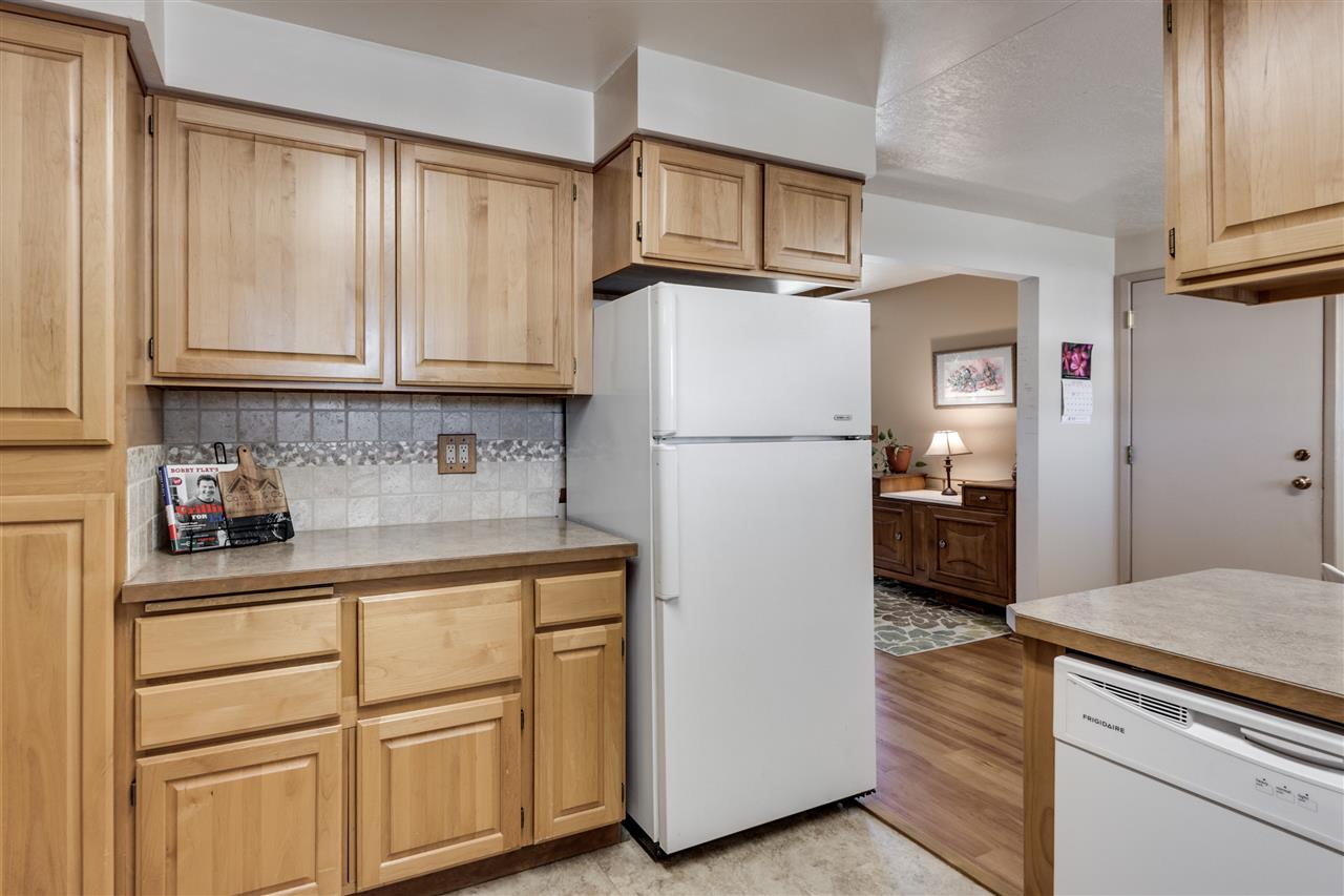 515 South Pierce Road Spokane Valley, WA 99206 - Photo 8 of 22 Gallery Image 8
