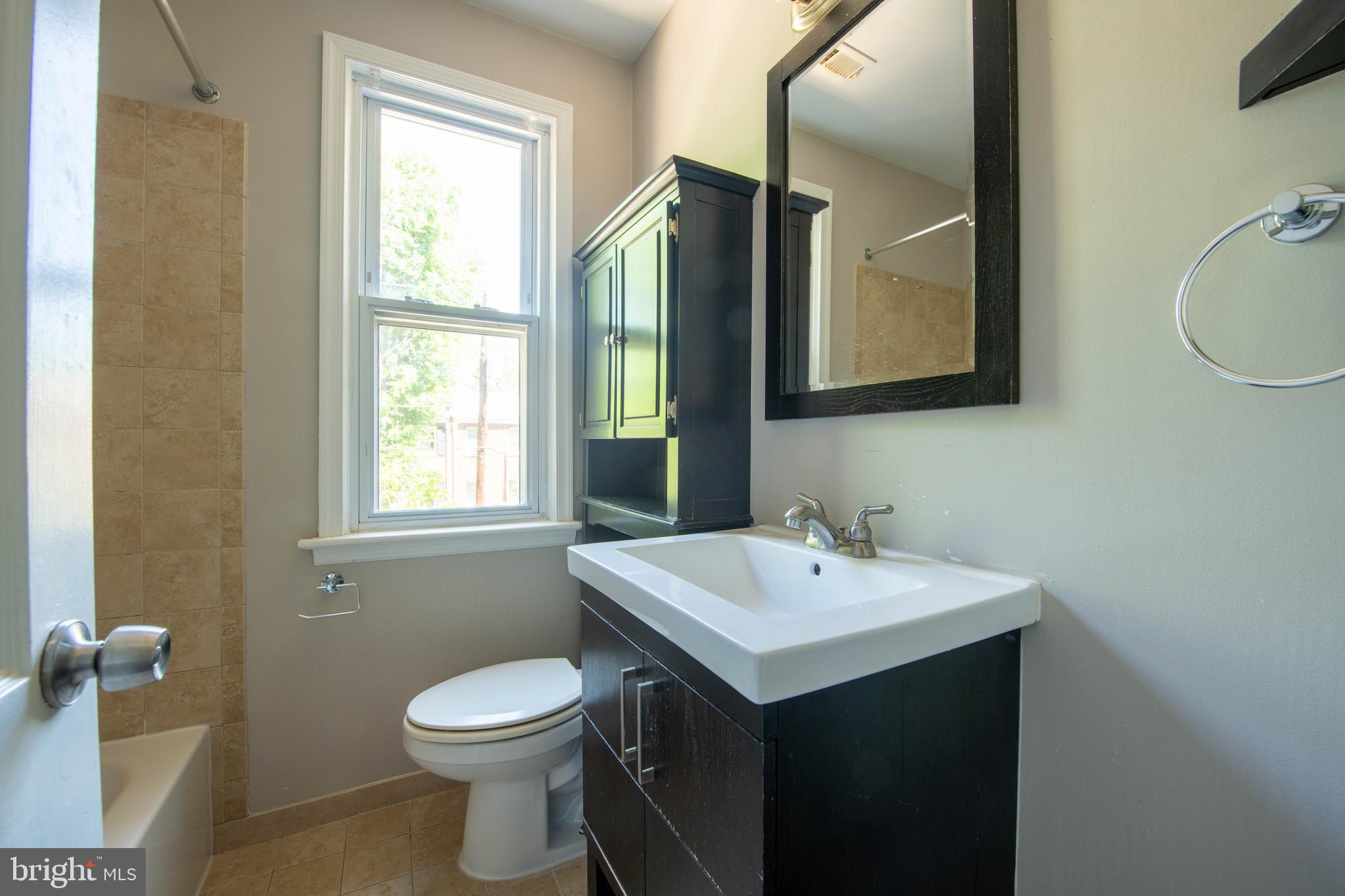 2241 40th Place Northwest Washington, DC 20007 - Photo 38 of 90